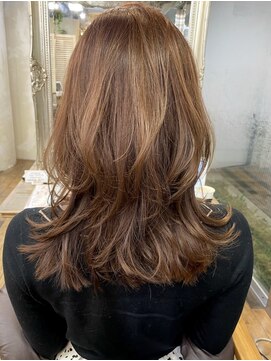 アリスバイアフロート 自由が丘(ALICe by AFLOAT) レイヤーウルフ