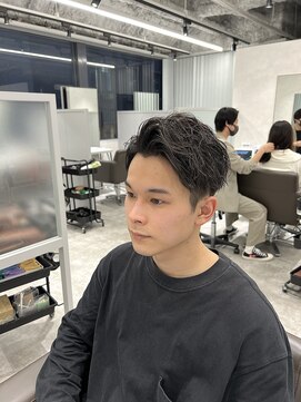 キートス(Kiitos) 7:3大人ビジネスパーマ