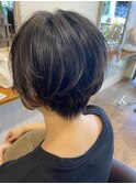 ショートボブ