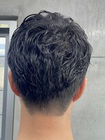 フイ 代々木(Hui)&nbsp;メンズ/アップバング/ツーブロックマッシュ/束感ショート波巻き