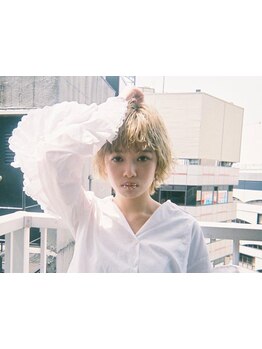 似合わせ×小顔カットであなたの魅力を最大限に引き出す！伸びても可愛いショートスタイルをご提案します♪