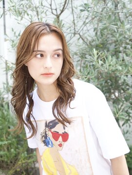 リベラ(LIBERA) 【TARO】ヘルシースタイルふんわりカール シルキーベージュ