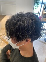 ヴィ 大宮(Vii)&nbsp;ダークアッシュ/カルマパーマ/アッシュブラック[メンズ/大宮]