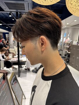 アース オーセンティック 新浦安店(EARTH Authentic) ツーブロックセンターパート