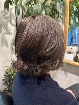 白髪ぼかし/白髪染め/ヴィラロドラ/髪質改善/白髪ぼかし