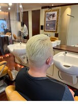 スカイ 亀戸店 (sky)&nbsp;ホワイトブロンド　べりーしょーと