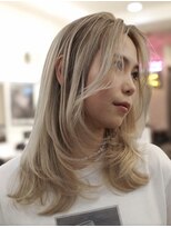 ティミスト 表参道(TTMIST)&nbsp;レイヤーカット/ハイライトカラー/バレイヤージュ/ブリーチ
