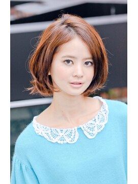 ロエナ(ROENA) 20代30代40代50代ひし形くびれヘア似合わせカットアースカラー