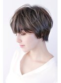 gift＊ラフな軽さと動きのショートボブ