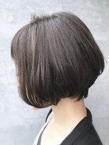 リヴィーダ(LIVIDA)&nbsp;アッシュオリーブ×ボブショート　30代40代50代