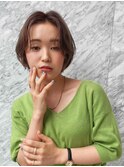 センター分け小顔ショート