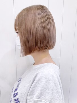 アイティーバイアルバム 松戸店(IT by ALBUM) ミニボブミルクティーベージュ_フェザーバング_ba325371