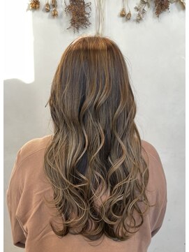 シャンプーボーイ セントラル 博多(SHAMPOO BOY central) ナチュラル☆ハイライト