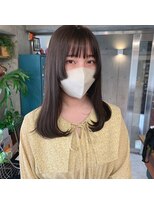 ギフトサニーサイド(gift sunny side)&nbsp;暗髪＊前上がり姫カット＊毛先ワンカール