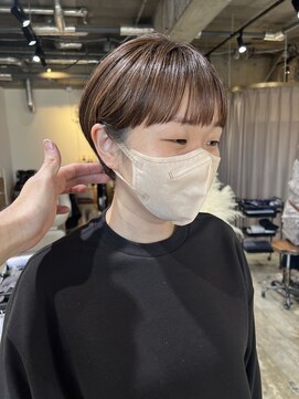 エー(a.) ショート