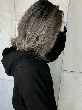 ルモア(RUMOR) Rumor×バレイヤージュカラー【アッシュグレージュ】