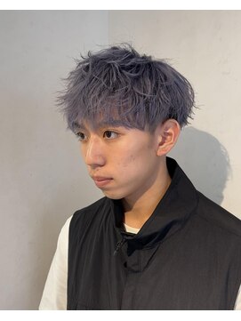 リア(Lia by KENJE) 刈り上げマッシュ×ライトパープル ハイトーン