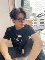 グランマッシュ(Granmash) 毛流れセンターパート/シャドウパーマ風/韓国風センターパート