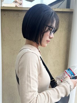 ムジーク(Musiiik) ボブ/暗髪/切りっぱなしボブ/ミニボブ