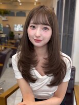 コート 表参道(Cote)&nbsp;韓国ヘア 2wayバング 顔まわりカットNo.1 レイヤー グレージュ