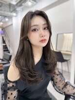 キティー(kiti)&nbsp;グレージュ×レイヤーカット