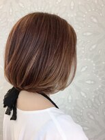 エメラ ヘア ドレッシー(EMERA hair Dressy)&nbsp;ウエイト低めの上品フォルムボブ☆