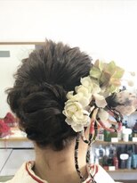 リロ(Lilo) 卒業式ヘアアレンジ