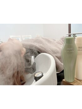 オーガニックアロマや最先端スパの技術をミックスしたLAGOONオリジナルのヘッドスパ☆自分へのご褒美にも◎