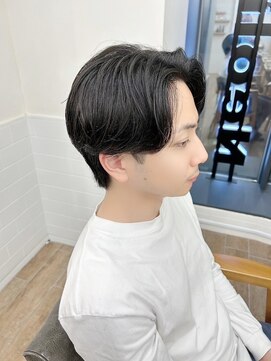 ネオリーブ クーロ メゾン 横浜(Neolive curro Maison) 韓国センターパート×ウルフカット[メンズ]