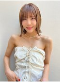 【Taylor】大宮　ミルクティーブラウン×外ハネショート