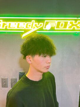 グリーディーフォックス 代々木(Greedy FOX) 波巻き/ハイライト/マッシュパーマ/ウルフ[シェービング]