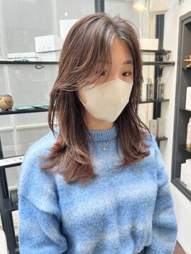 トレス(TRESS) セミロング　レイヤー　前髪長め　顔周り　ブラウン　原宿表参道