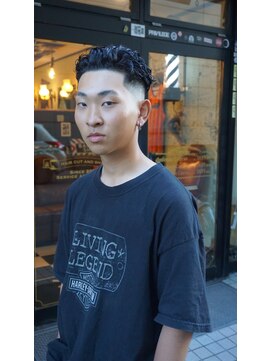 クイーンズバイジェントルマンバーバー(queens by gentlemanBarber) nagito style