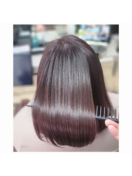 ブルーフィン シセロ(Blue Fin cicero) 夏カラーピンクベージュ/大人ボブ立体感/髪質改善/20代30代髪型