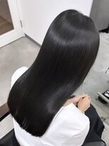 シンカ(shinka)&nbsp;アッシュグレーカラー＋最高級髪質改善トリートメント