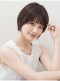 earthショートレイヤーボブミルクティー丸みショートボブ