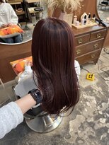 チャプター 問屋町(chapter) ブリーチなしボルドーワインレッドカラー顔まわりレイヤーカット