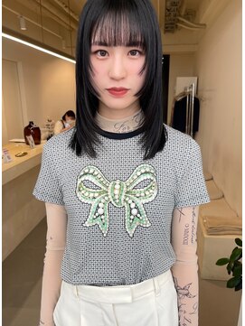 アーバン(URBAN.) 【プツッと顔まわりレイヤーカット】KANAKO