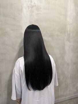 リエコー(RE'ECHO) 黒髪ストレートロング