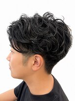 ミューク(mjuk)&nbsp;センターパートパーマ