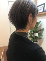 クルミ(kurumi)&nbsp;かたまのかたちがきれいになるショートとボブのあいだ