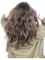 ノア ヘアデザイン 町田店(noa Hair Design)&nbsp;バレイヤージュ×ミルクティーベース