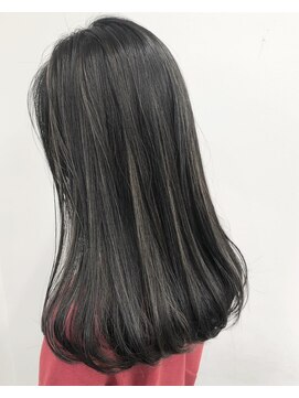 クールブ(Courbe) 髪の赤みサヨナラ!人気のオリーブグレージュカラー