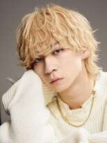 リップス 仙台ロフト(LIPPS)&nbsp;緩め波巻きツイストスパイラルメンズパーマウルフ無造作金髪ヘア