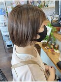 ツヤ感ベージュ×ミニボブ/カーキベージュ 20代30代40代