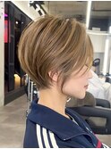 静岡ショートカット切りっぱなしボブくびれショートグレイカラー