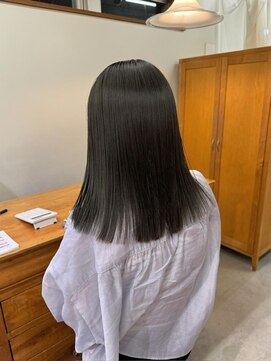 ニール シトロン 名古屋 伏見 丸の内(NEELU citron) 【NEELU_take】人気暗めオリーブグレージュ