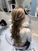 ワンス バイ エメ(ONCE by am'e) ローポニー