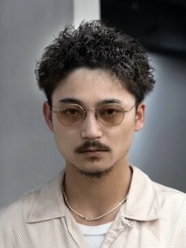 フィフス トウキョウ (fifth TOKYO) 渋谷スパイキーパーマメンズカットオールバック30代