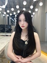 シーシンジュク 新宿南口(Sea shinjuku)&nbsp;ココアベージュ×レイヤー［小顔/黒髪/オリーブグレー］